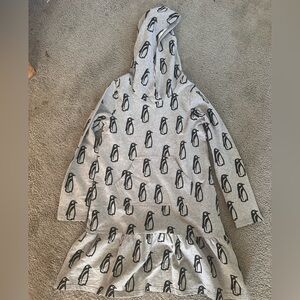 Tea Collection Girl's gray, black penguin pattern hoodie dress sz 14